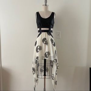 Rock Etiquette skull dress